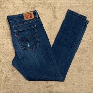 Levi’s 711 Skinny Jeans